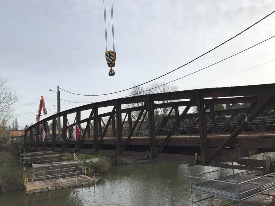 Intervention sur un pont métallique