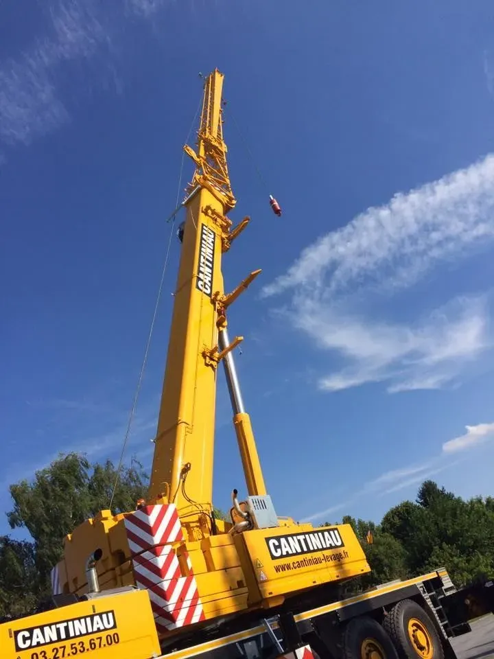 Flèche télescopique d’une grue Cantiniau